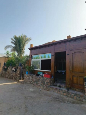 A private beach House Eel Garden